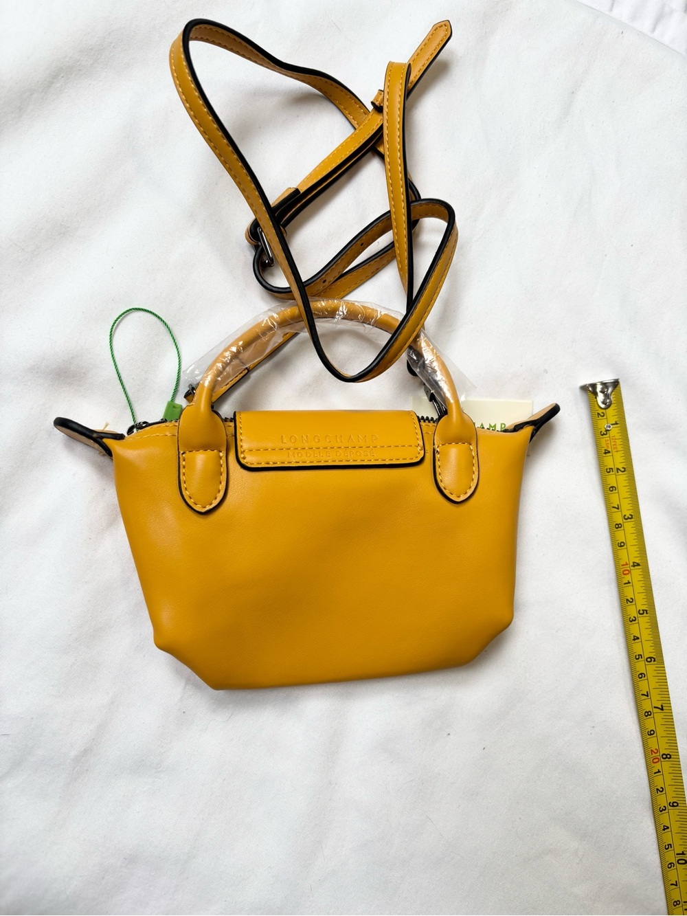 Longchamp Small Crossbody Bag in Mustard leather NWT - Picture 5 of 6